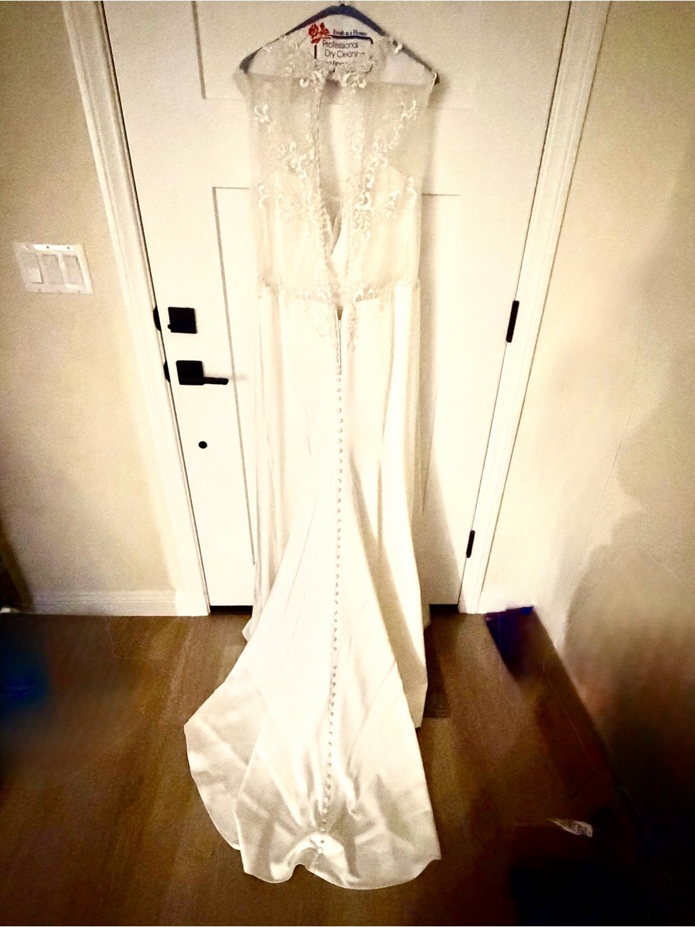 Classic White Lace Bodice Wedding Gown with Front Slit - Picture 4 of 13